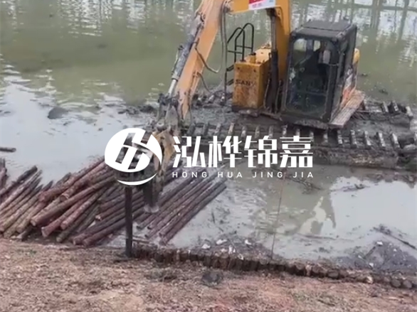 怎么選擇靠譜的松木樁施工隊 - 水上打松木樁聯(lián)系電話多少？