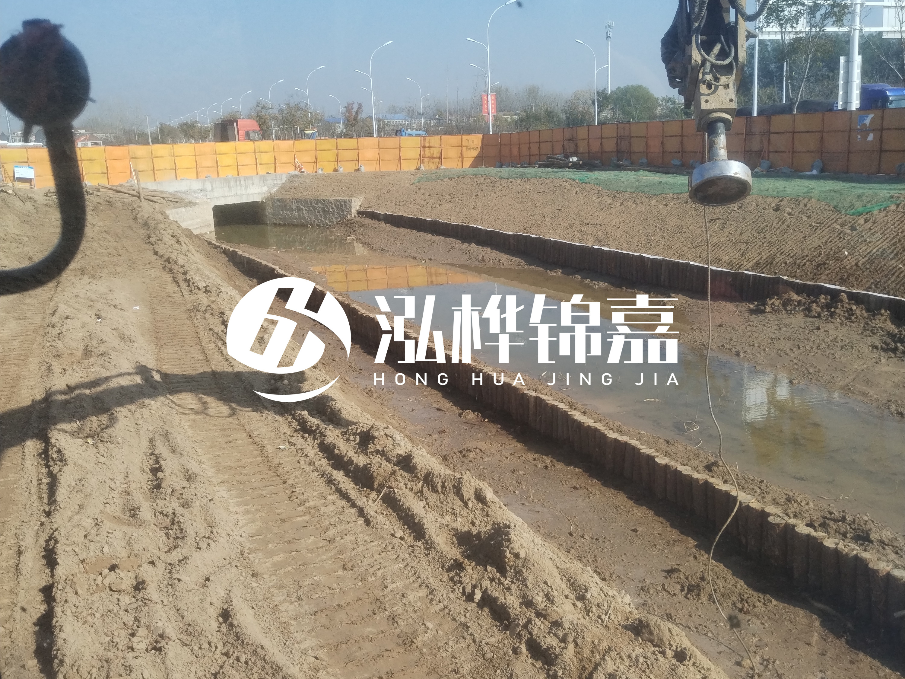 木樁打入地下作用是什么？松木樁在地底下會爛嗎？